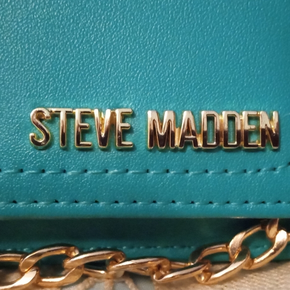🌞Steve Madden Bifold Wallet - Picture 3 of 15